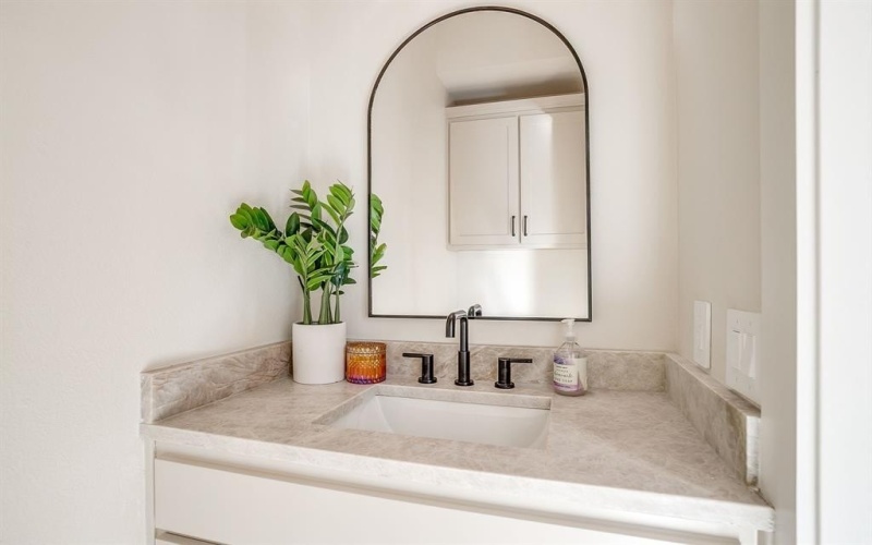 2820 Weisenberger Street #100, Fort Worth, TX 76107, 2 Bedrooms Bedrooms, ,2 BathroomsBathrooms,Residential,For Sale,2820 Weisenberger Street,0,21094450