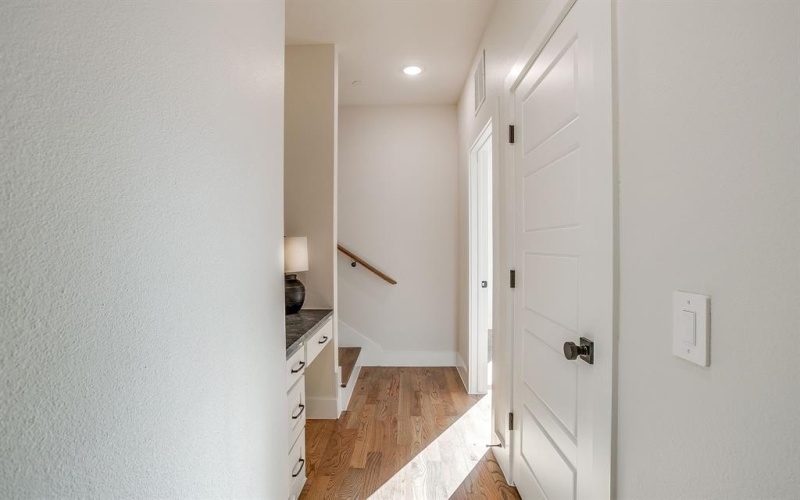 2820 Weisenberger Street #100, Fort Worth, TX 76107, 2 Bedrooms Bedrooms, ,2 BathroomsBathrooms,Residential,For Sale,2820 Weisenberger Street,0,21094450