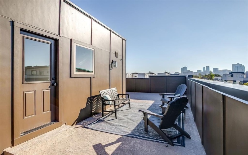 2820 Weisenberger Street #100, Fort Worth, TX 76107, 2 Bedrooms Bedrooms, ,2 BathroomsBathrooms,Residential,For Sale,2820 Weisenberger Street,0,21094450
