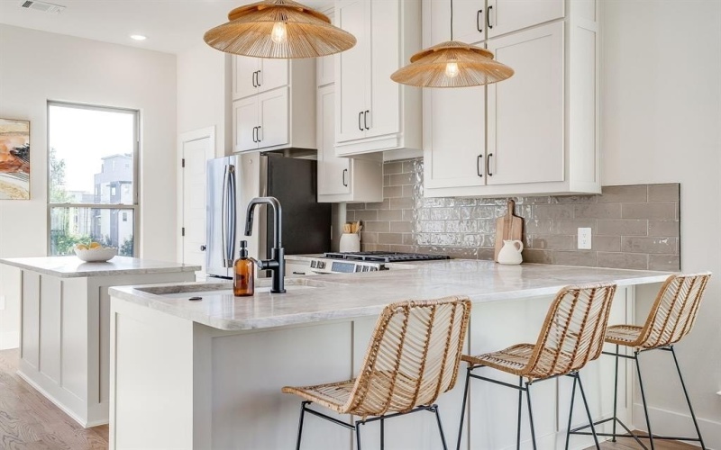 2820 Weisenberger Street #100, Fort Worth, TX 76107, 2 Bedrooms Bedrooms, ,2 BathroomsBathrooms,Residential,For Sale,2820 Weisenberger Street,0,21094450