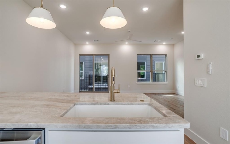 2820 Weisenberger Street #108, Fort Worth, TX 76107, 2 Bedrooms Bedrooms, ,2 BathroomsBathrooms,Residential,For Sale,2820 Weisenberger Street,0,21094753