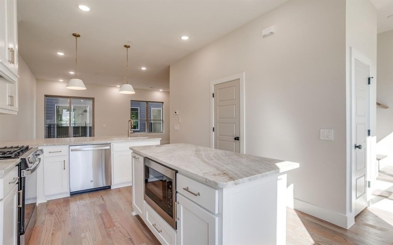 2820 Weisenberger Street #108, Fort Worth, TX 76107, 2 Bedrooms Bedrooms, ,2 BathroomsBathrooms,Residential,For Sale,2820 Weisenberger Street,0,21094753