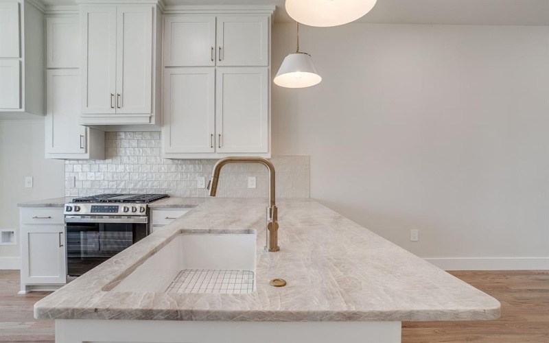 2820 Weisenberger Street #108, Fort Worth, TX 76107, 2 Bedrooms Bedrooms, ,2 BathroomsBathrooms,Residential,For Sale,2820 Weisenberger Street,0,21094753