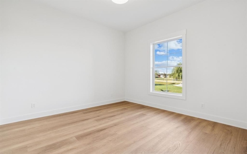 8008 Ben Day Murrin Road N, Fort Worth, TX 76126, 5 Bedrooms Bedrooms, ,2 BathroomsBathrooms,Residential,For Sale,8008 Ben Day Murrin Road N,0,21094776