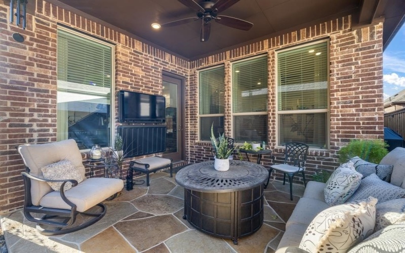4745 Kings Garden Parkway, Arlington, TX 76005, 3 Bedrooms Bedrooms, ,2 BathroomsBathrooms,Residential,For Sale,4745 Kings Garden Parkway,0,21094956