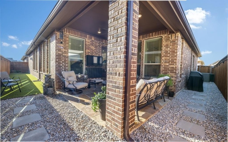 4745 Kings Garden Parkway, Arlington, TX 76005, 3 Bedrooms Bedrooms, ,2 BathroomsBathrooms,Residential,For Sale,4745 Kings Garden Parkway,0,21094956