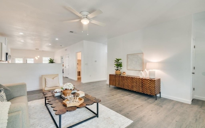 530 Maple Street, Commerce, TX 75428, 3 Bedrooms Bedrooms, ,2 BathroomsBathrooms,Residential,For Sale,530 Maple Street,0,21094974
