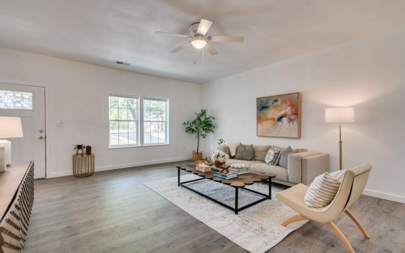 530 Maple Street, Commerce, TX 75428, 3 Bedrooms Bedrooms, ,2 BathroomsBathrooms,Residential,For Sale,530 Maple Street,0,21094974