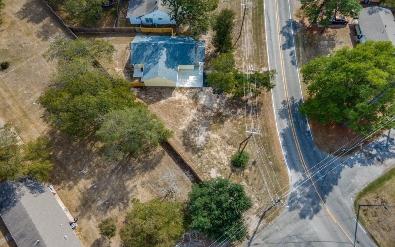 530 Maple Street, Commerce, TX 75428, 3 Bedrooms Bedrooms, ,2 BathroomsBathrooms,Residential,For Sale,530 Maple Street,0,21094974