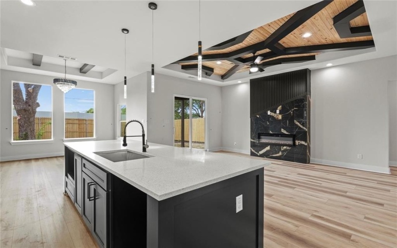 1531 E Waco Avenue, Dallas, TX 75216, 4 Bedrooms Bedrooms, ,2 BathroomsBathrooms,Residential,For Sale,1531 E Waco Avenue,0,21095004