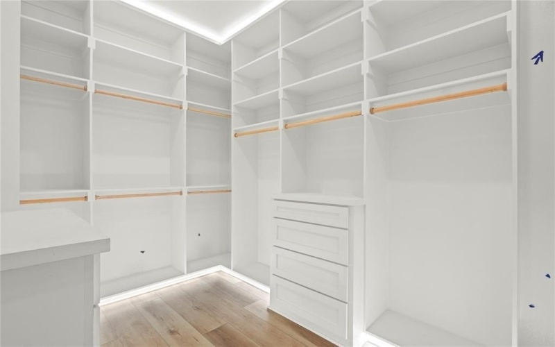 1531 E Waco Avenue, Dallas, TX 75216, 4 Bedrooms Bedrooms, ,2 BathroomsBathrooms,Residential,For Sale,1531 E Waco Avenue,0,21095004