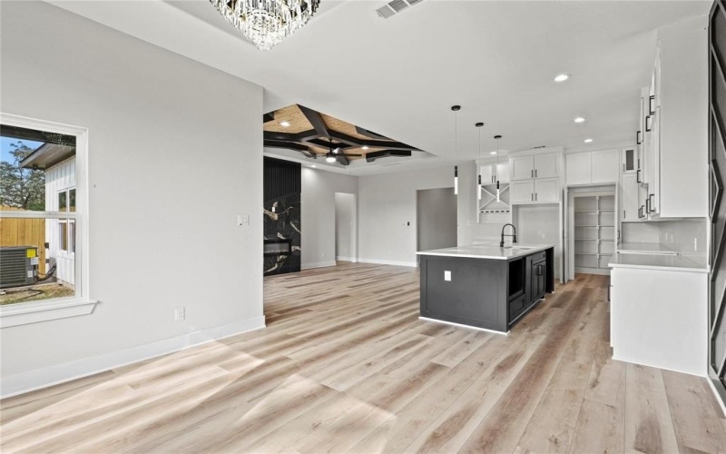 1531 E Waco Avenue, Dallas, TX 75216, 4 Bedrooms Bedrooms, ,2 BathroomsBathrooms,Residential,For Sale,1531 E Waco Avenue,0,21095004