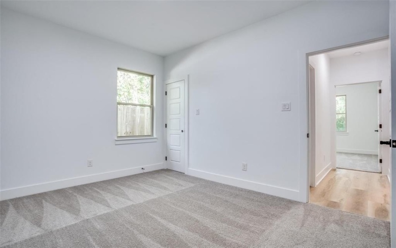 1420 Morrell Avenue, Dallas, TX 75203, 4 Bedrooms Bedrooms, ,2 BathroomsBathrooms,Residential,For Sale,1420 Morrell Avenue,0,21095010