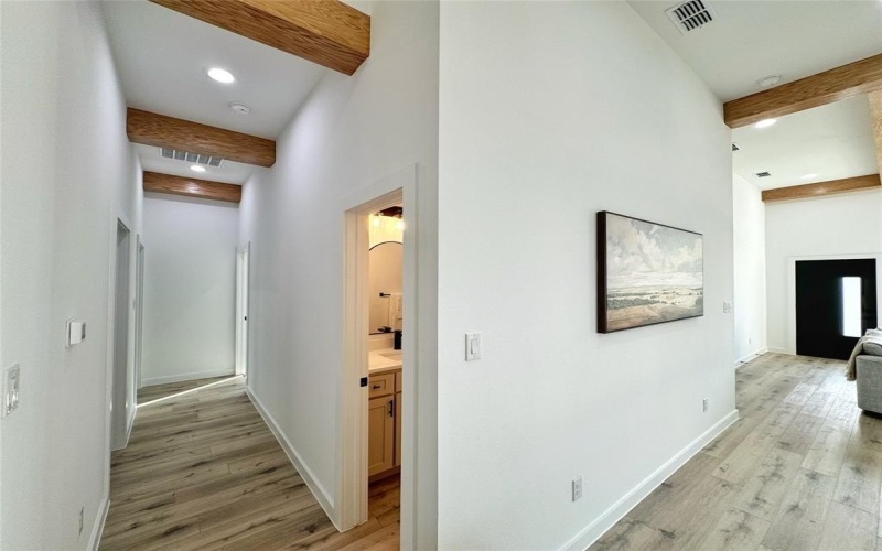 1611 Gibbons Street, Greenville, TX 75401, 3 Bedrooms Bedrooms, ,2 BathroomsBathrooms,Residential,For Sale,1611 Gibbons Street,0,21095255