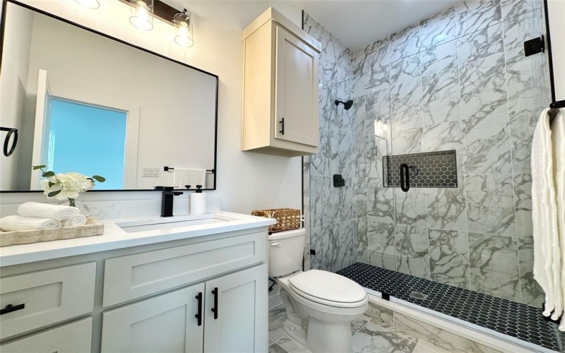 1611 Gibbons Street, Greenville, TX 75401, 3 Bedrooms Bedrooms, ,2 BathroomsBathrooms,Residential,For Sale,1611 Gibbons Street,0,21095255