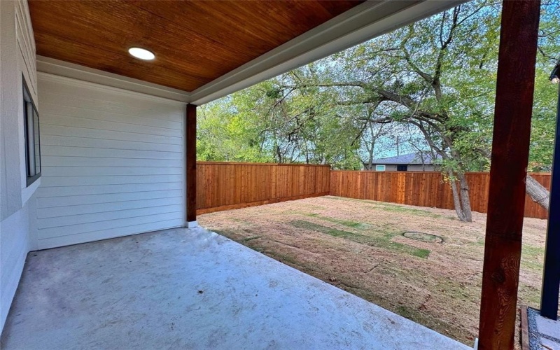 1611 Gibbons Street, Greenville, TX 75401, 3 Bedrooms Bedrooms, ,2 BathroomsBathrooms,Residential,For Sale,1611 Gibbons Street,0,21095255