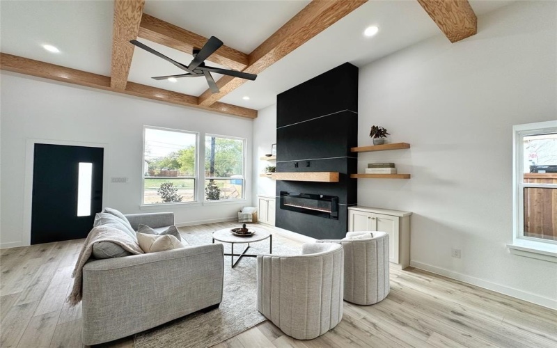 1611 Gibbons Street, Greenville, TX 75401, 3 Bedrooms Bedrooms, ,2 BathroomsBathrooms,Residential,For Sale,1611 Gibbons Street,0,21095255