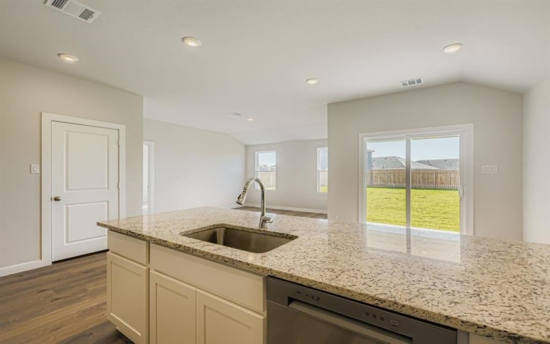 3559 Bronze Oak Terrace, Dallas, TX 75253, 4 Habitaciones Habitaciones , ,2 BañosBaños,Residential,En Venta,3559 Bronze Oak Terrace,0,21095362