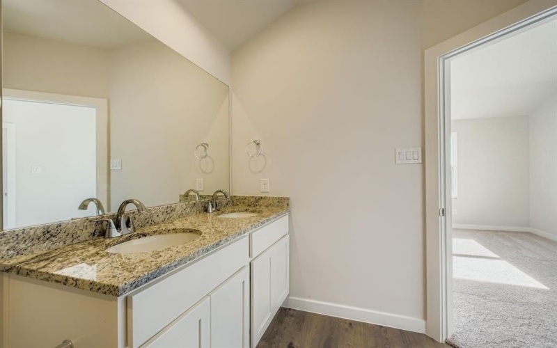 3559 Bronze Oak Terrace, Dallas, TX 75253, 4 Habitaciones Habitaciones , ,2 BañosBaños,Residential,En Venta,3559 Bronze Oak Terrace,0,21095362