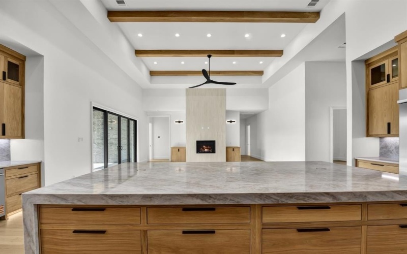 613 Hondo Crossing, Weatherford, TX 76087, 5 Bedrooms Bedrooms, ,6 BathroomsBathrooms,Residential,For Sale,613 Hondo Crossing,0,21095367