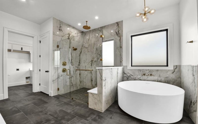 613 Hondo Crossing, Weatherford, TX 76087, 5 Bedrooms Bedrooms, ,6 BathroomsBathrooms,Residential,For Sale,613 Hondo Crossing,0,21095367