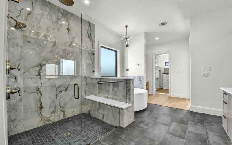 613 Hondo Crossing, Weatherford, TX 76087, 5 Bedrooms Bedrooms, ,6 BathroomsBathrooms,Residential,For Sale,613 Hondo Crossing,0,21095367