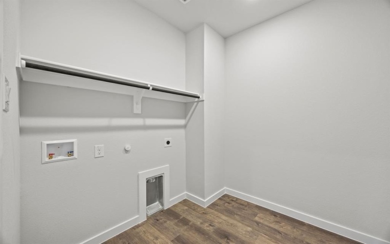 1001 Park Oak Lane, Crowley, TX 76036, 3 Bedrooms Bedrooms, ,2 BathroomsBathrooms,Residential,For Sale,1001 Park Oak Lane,0,21095372