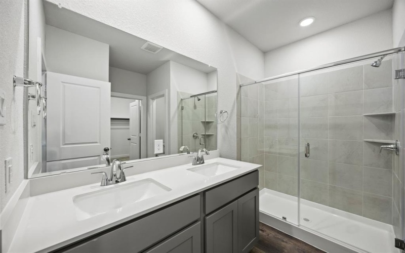 1017 Park Oak Lane, Crowley, TX 76036, 4 Habitaciones Habitaciones , ,2 BañosBaños,Residential,En Venta,1017 Park Oak Lane,0,21095390