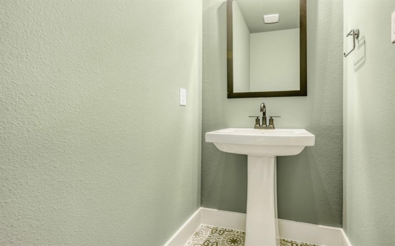 613 Damsel June Street, Lewisville, TX 75056, 3 Bedrooms Bedrooms, ,2 BathroomsBathrooms,Residential,For Sale,613 Damsel June Street,0,21095573