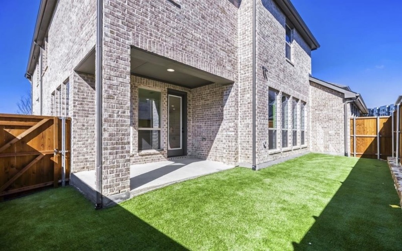 613 Damsel June Street, Lewisville, TX 75056, 3 Bedrooms Bedrooms, ,2 BathroomsBathrooms,Residential,For Sale,613 Damsel June Street,0,21095573