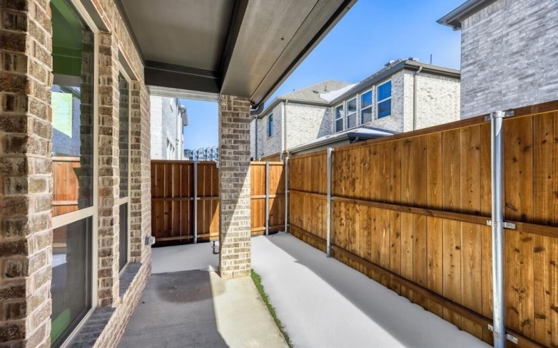 609 Damsel June Street, Lewisville, TX 75056, 3 Habitaciones Habitaciones , ,2 BañosBaños,Residential,En Venta,609 Damsel June Street,0,21095604