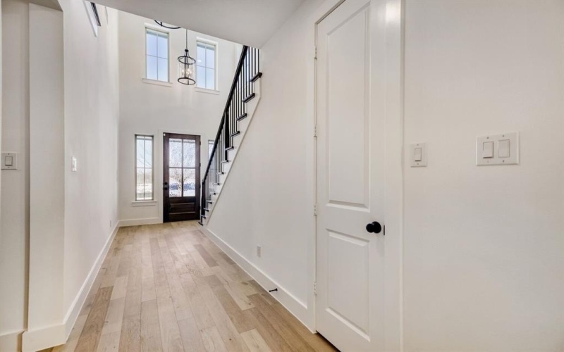 609 Damsel June Street, Lewisville, TX 75056, 3 Habitaciones Habitaciones , ,2 BañosBaños,Residential,En Venta,609 Damsel June Street,0,21095604