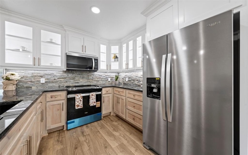 300 Arthur Street, McGregor, TX 76657, 3 Habitaciones Habitaciones , ,2 BañosBaños,Residential,En Venta,300 Arthur Street,0,21095630