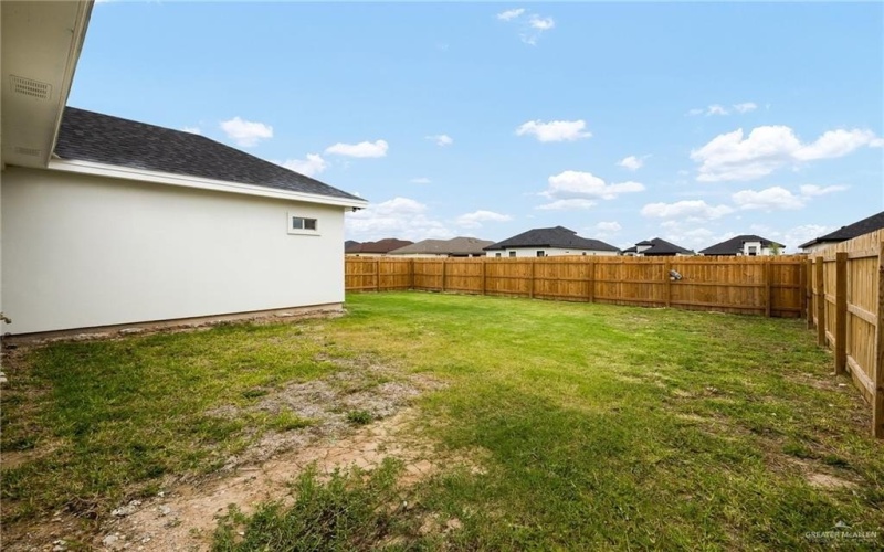 1305 Franklin Avenue, Alton, TX 78573, 3 Habitaciones Habitaciones , ,2 BañosBaños,Residential,En Venta,1305 Franklin Avenue,469653
