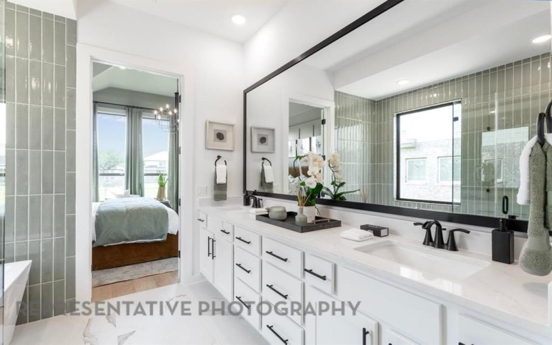 1168 Firecracker Drive, Fort Worth, TX 76247, 4 Bedrooms Bedrooms, ,5 BathroomsBathrooms,Residential,For Sale,1168 Firecracker Drive,0,21095787