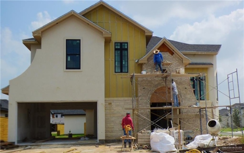 2700 E Giorgio Drive, Edinburg, TX 78542, 4 Habitaciones Habitaciones , ,3 BañosBaños,Residential,En Venta,2700 E Giorgio Drive,463472