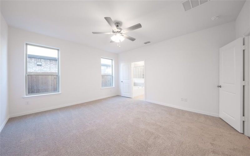 1413 Sun Garden Way, Justin, TX 76247, 4 Habitaciones Habitaciones , ,3 BañosBaños,Residential,En Venta,1413 Sun Garden Way,0,21095987