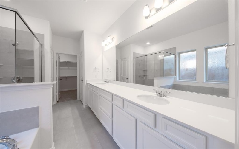 1413 Sun Garden Way, Justin, TX 76247, 4 Habitaciones Habitaciones , ,3 BañosBaños,Residential,En Venta,1413 Sun Garden Way,0,21095987