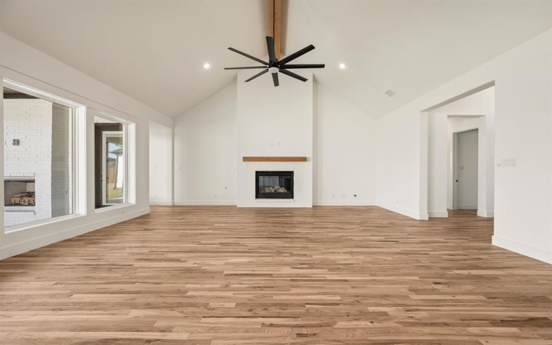 257 Oakmont Drive, Haslet, TX 76052, 4 Habitaciones Habitaciones , ,3 BañosBaños,Residential,En Venta,257 Oakmont Drive,0,21096023