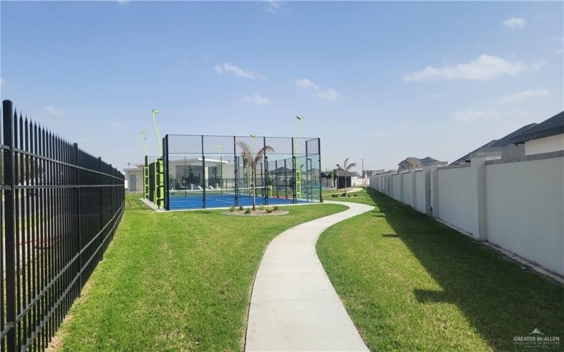 2701 E Versace Drive, Edinburg, TX 78542, 4 Bedrooms Bedrooms, ,2 BathroomsBathrooms,Residential,For Sale,2701 E Versace Drive,463476