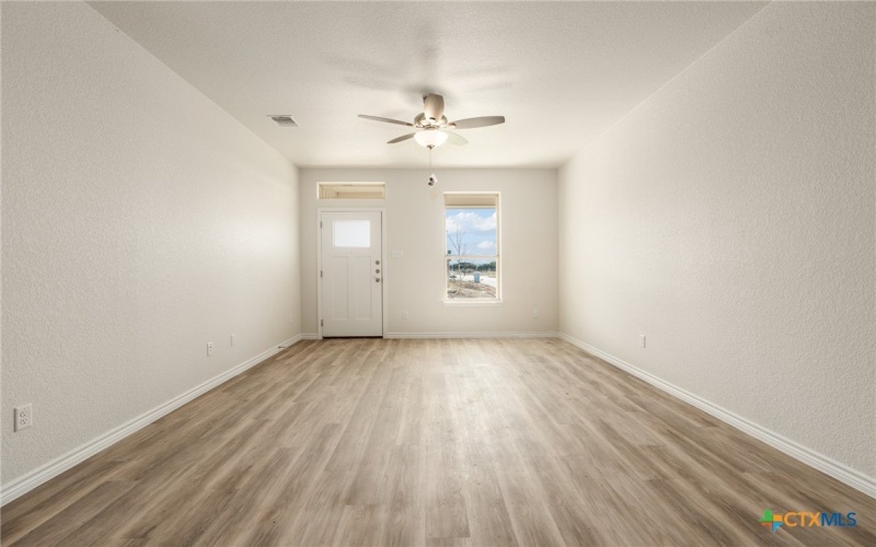103 Logan Court, Copperas Cove, TX 76522, 3 Habitaciones Habitaciones , ,Residential,En Venta,103 Logan Court,0,595851