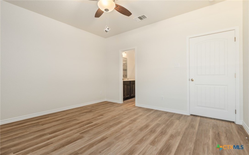 103 Logan Court, Copperas Cove, TX 76522, 3 Habitaciones Habitaciones , ,Residential,En Venta,103 Logan Court,0,595851