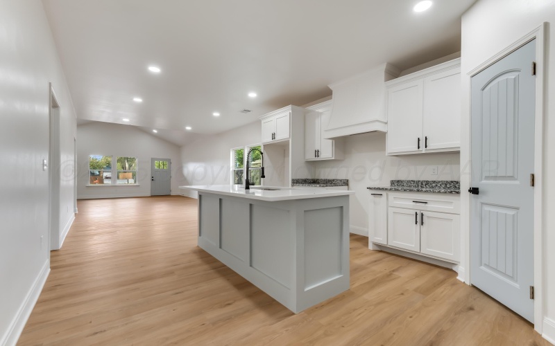 1219 S Cleveland Street, Amarillo, TX 79102-4032, 3 Bedrooms Bedrooms, ,2 BathroomsBathrooms,Residential,For Sale,1219 S Cleveland Street,0,25-9046