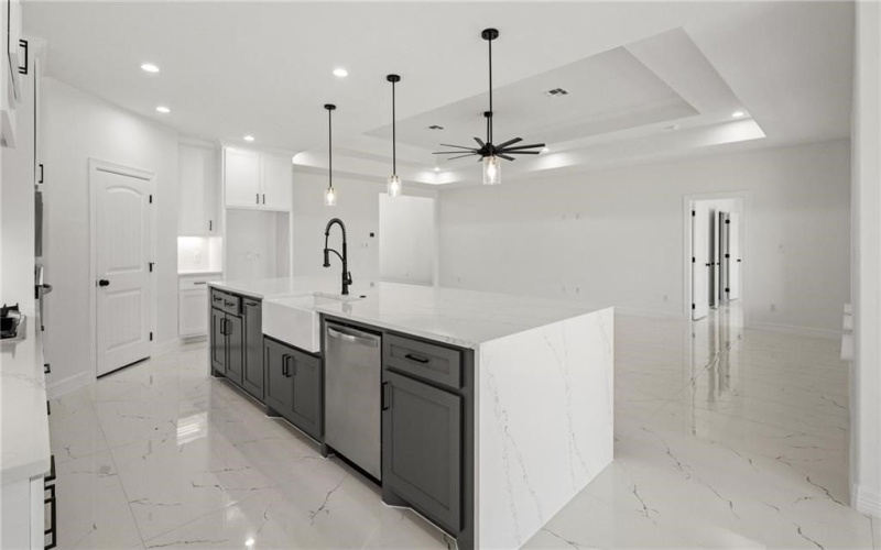 7833 Leylah Drive, Corpus Christi, TX 78414, 4 Bedrooms Bedrooms, ,3 BathroomsBathrooms,Residential,For Sale,7833 Leylah Drive,0,466861