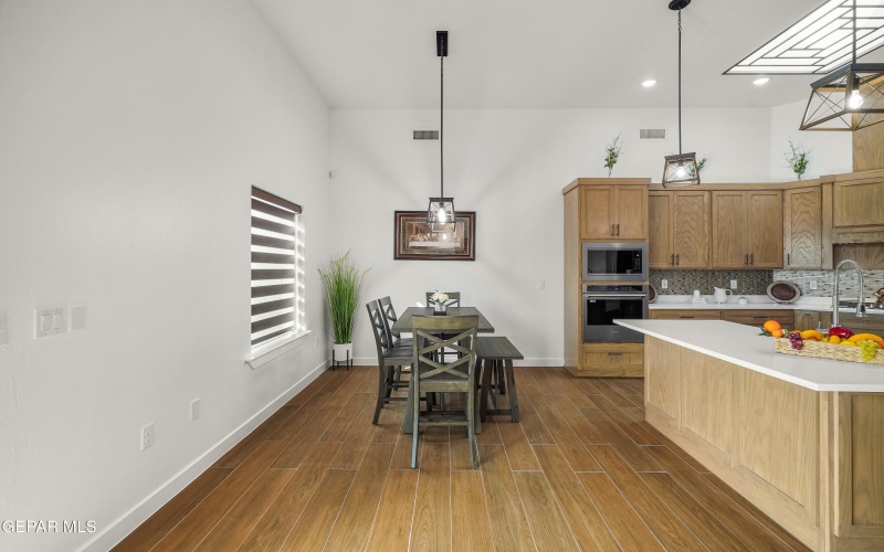 253 Mar Vista Place, Horizon City, TX 79928, 4 Habitaciones Habitaciones , ,2 BañosBaños,Residential,En Venta,253 Mar Vista Place,0,932645