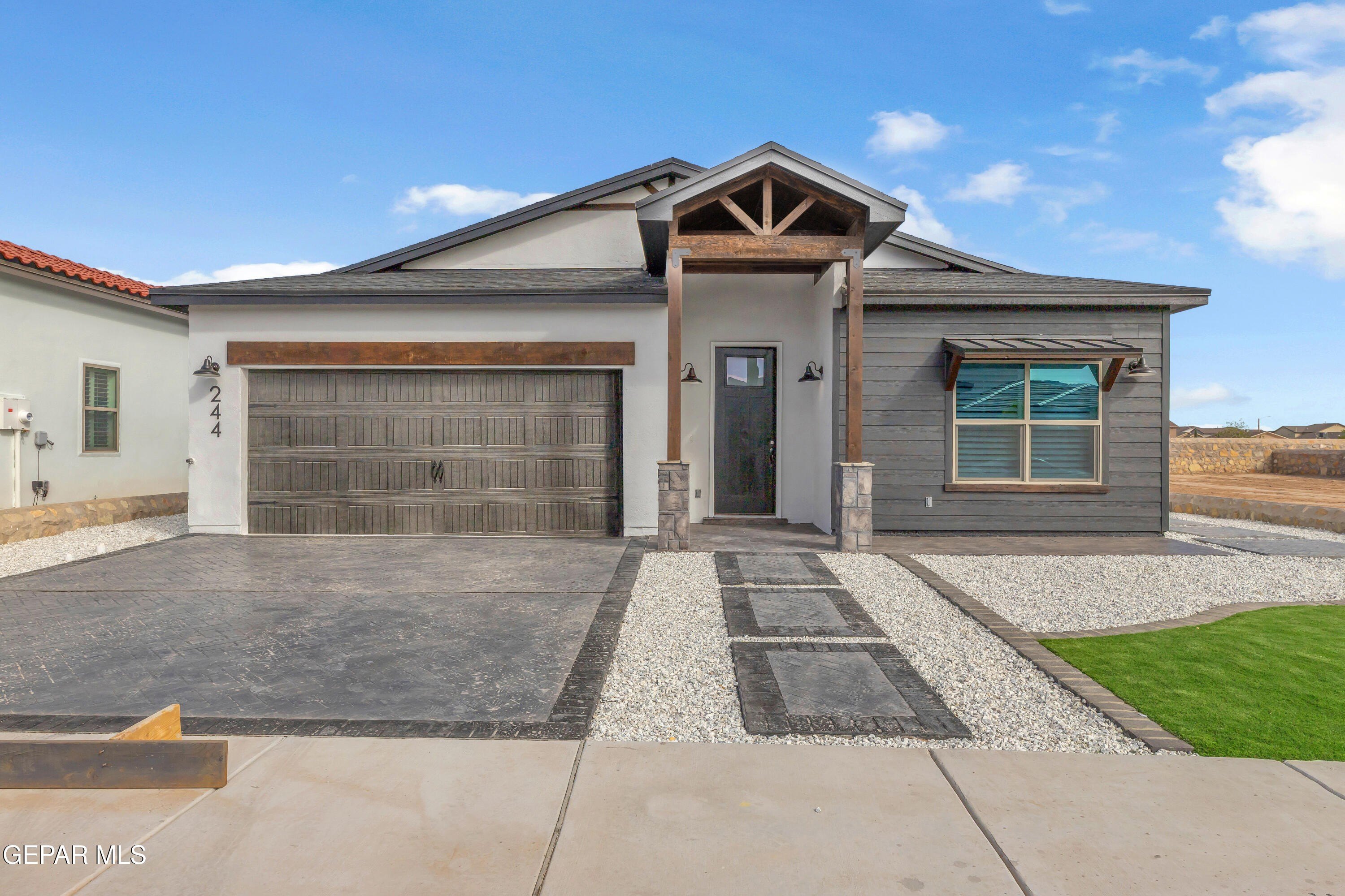 244 Mar Vista Place, Horizon City, TX 79928, 4 Habitaciones Habitaciones , ,2 BañosBaños,Residential,En Venta,244 Mar Vista Place,0,932654