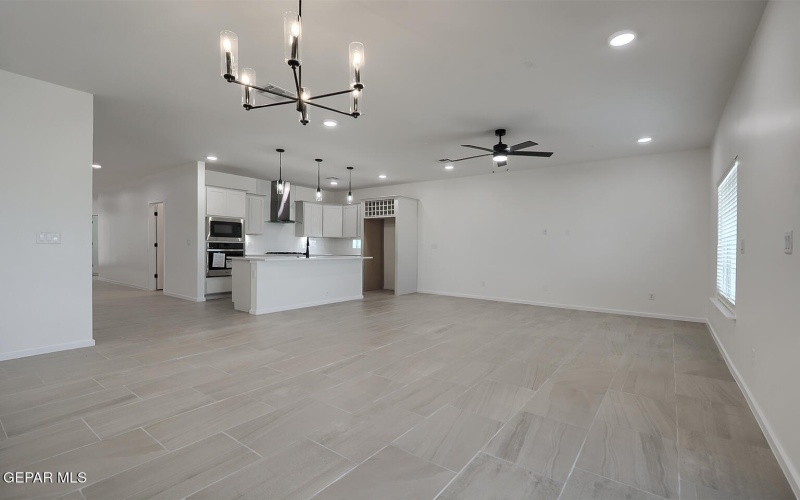 13737 CENTRO VISTA Avenue, Horizon City, TX 79928, 4 Bedrooms Bedrooms, ,2 BathroomsBathrooms,Residential,For Sale,13737 CENTRO VISTA Avenue,0,932655