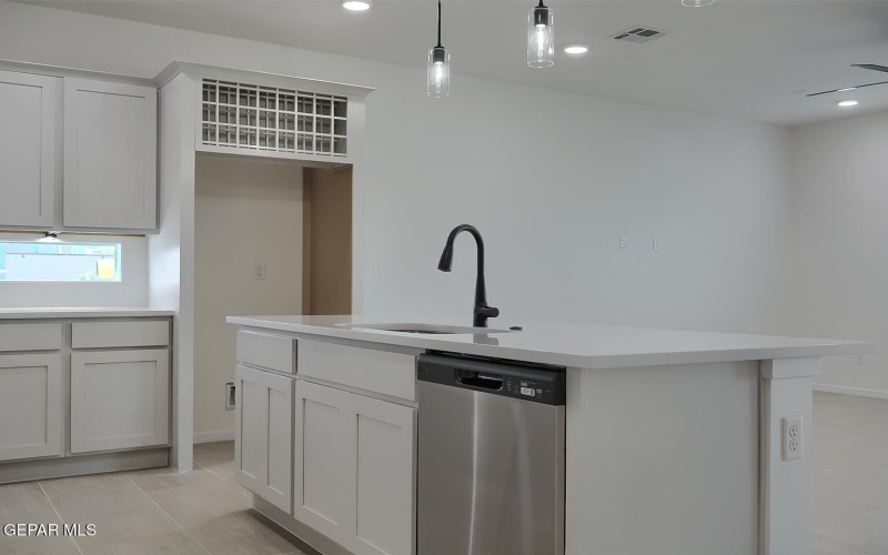 13737 CENTRO VISTA Avenue, Horizon City, TX 79928, 4 Bedrooms Bedrooms, ,2 BathroomsBathrooms,Residential,For Sale,13737 CENTRO VISTA Avenue,0,932655