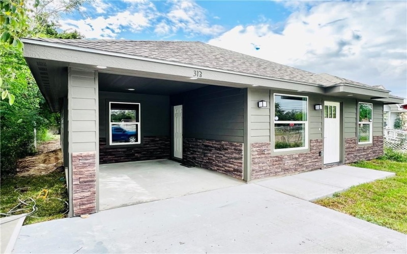 313 N Iowa Avenue, Weslaco, TX 78596, 3 Bedrooms Bedrooms, ,1 BathroomBathrooms,Residential,For Sale,313 N Iowa Avenue,0,483391
