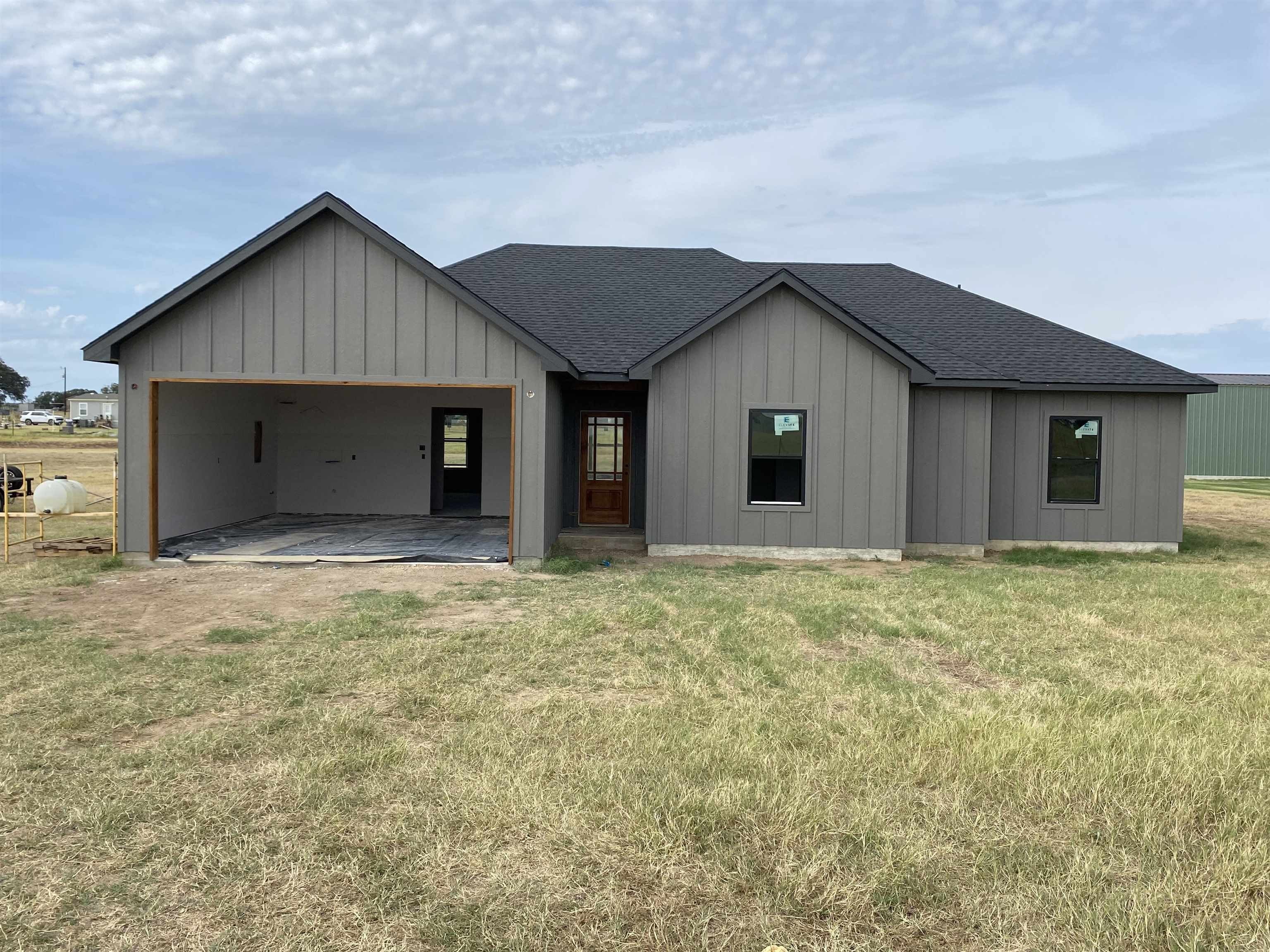 466 Johnson Road, Mason, TX 76856, 3 Habitaciones Habitaciones , ,2 BañosBaños,Residential,En Venta,466 Johnson Road,0,175490